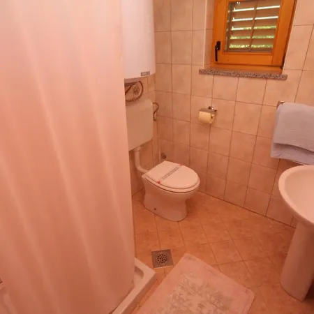 Apartment With A Swimming Pool - Bataji, Istria - Sredisnja Istra - 7069 Motovun